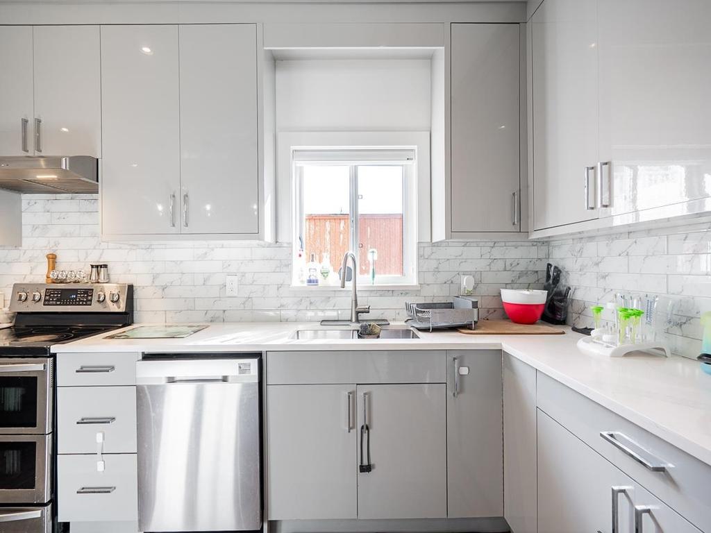 Listing Image for R3098264