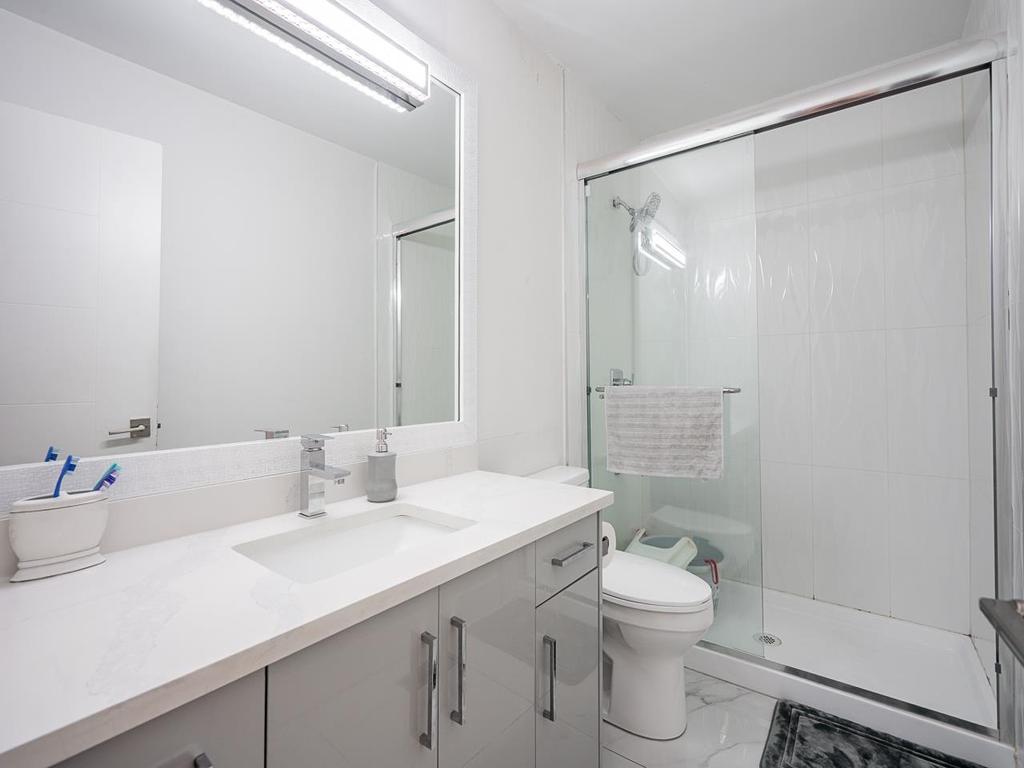 Listing Image for R3098264