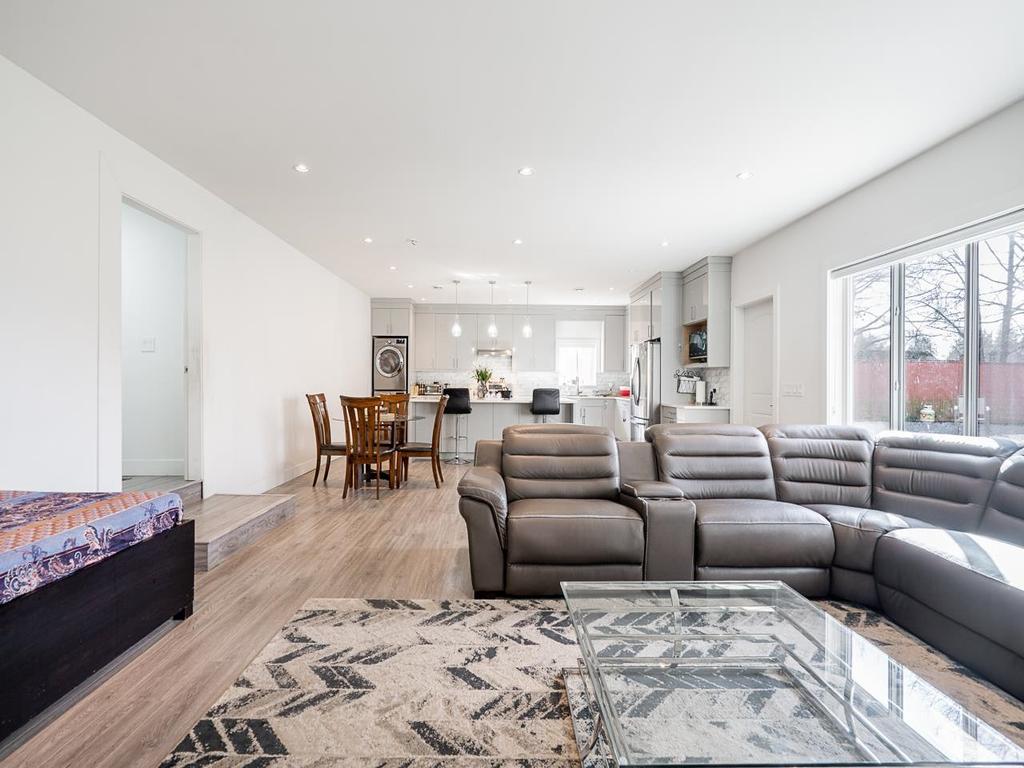 Listing Image for R3098264