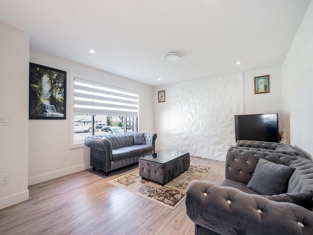 Listing Image for R3098264