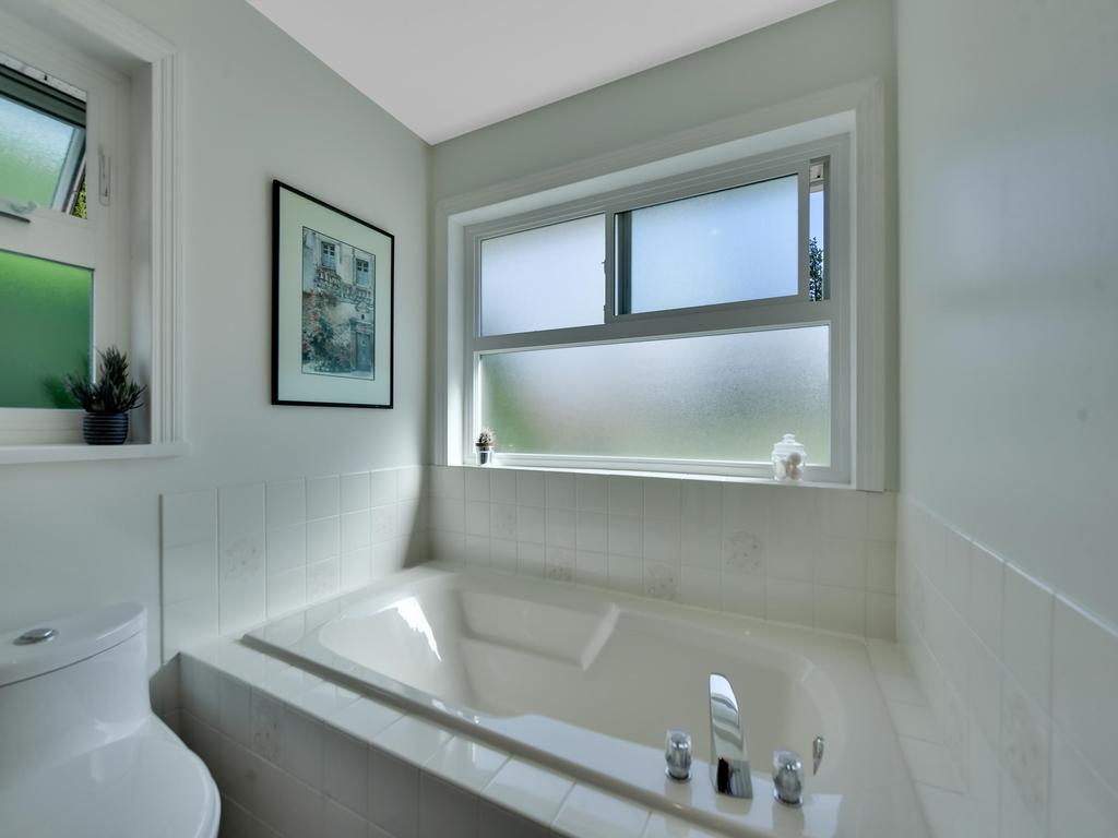 Listing Image for R3098288