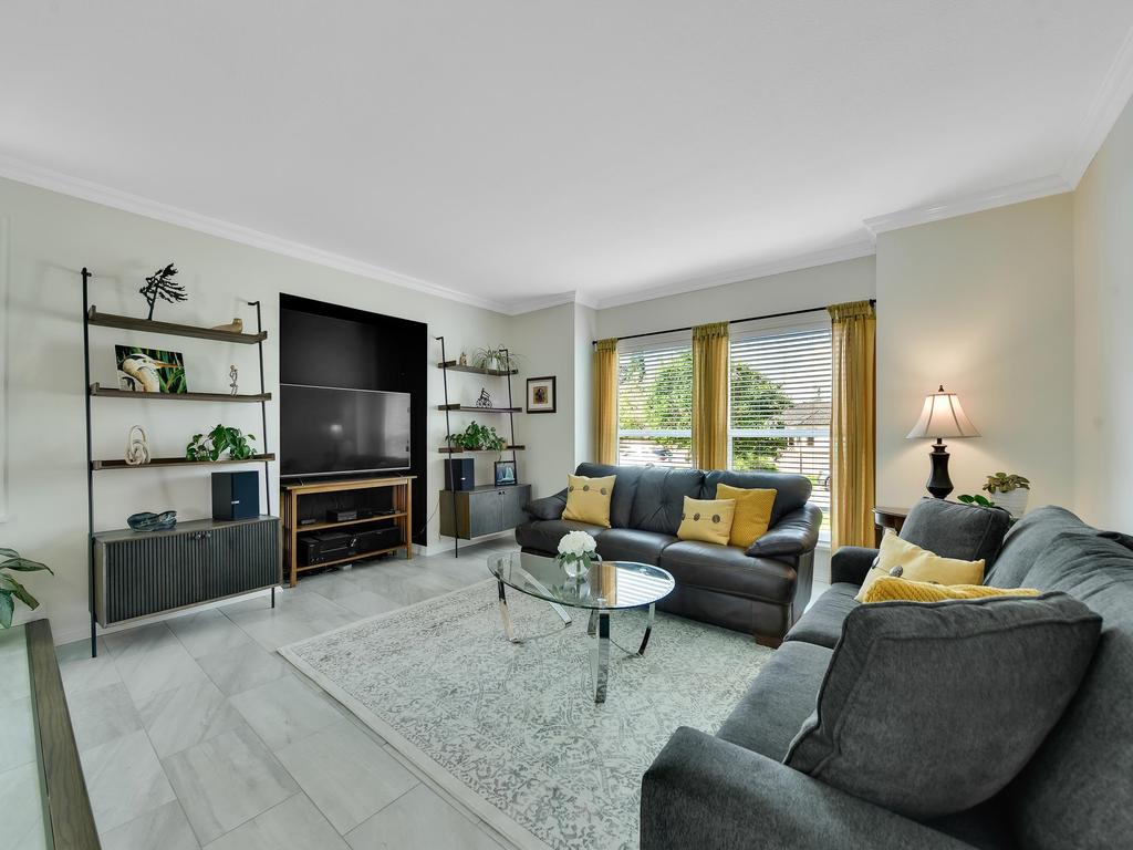 Listing Image for R3098288