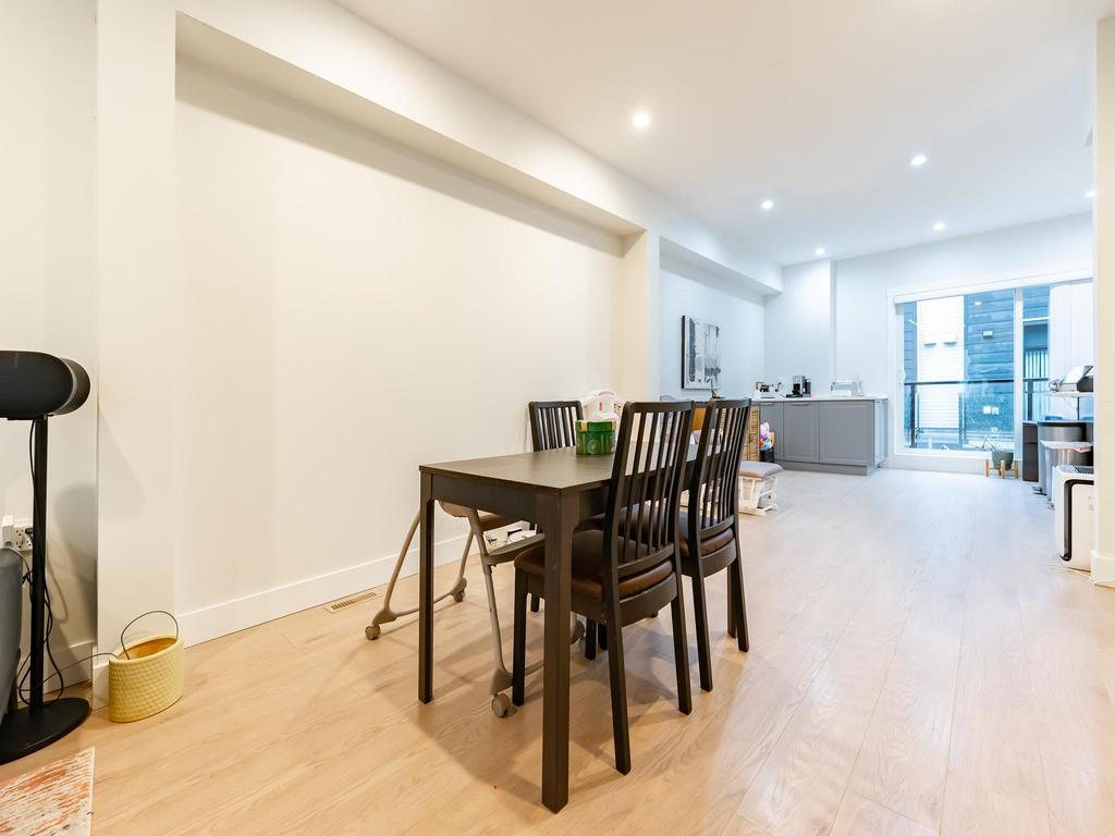 Listing Image for R3098298