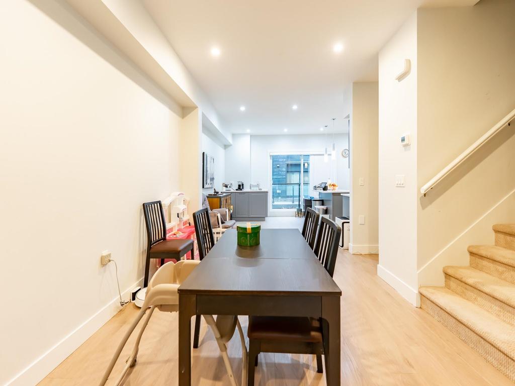 Listing Image for R3098298