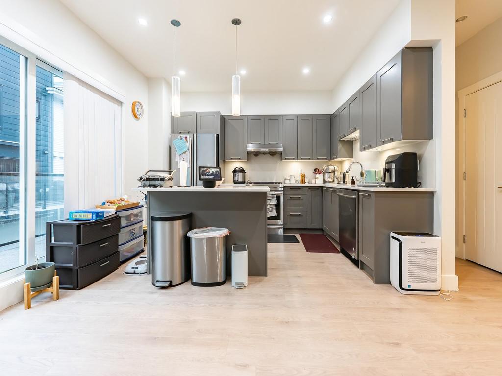 Listing Image for R3098298