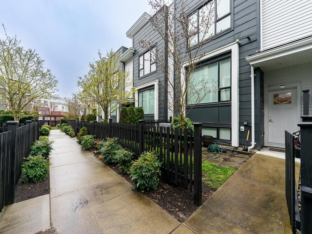 Listing Image for R3098298