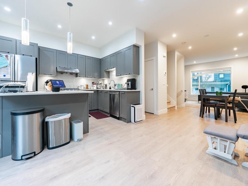 Listing Image for R3098298