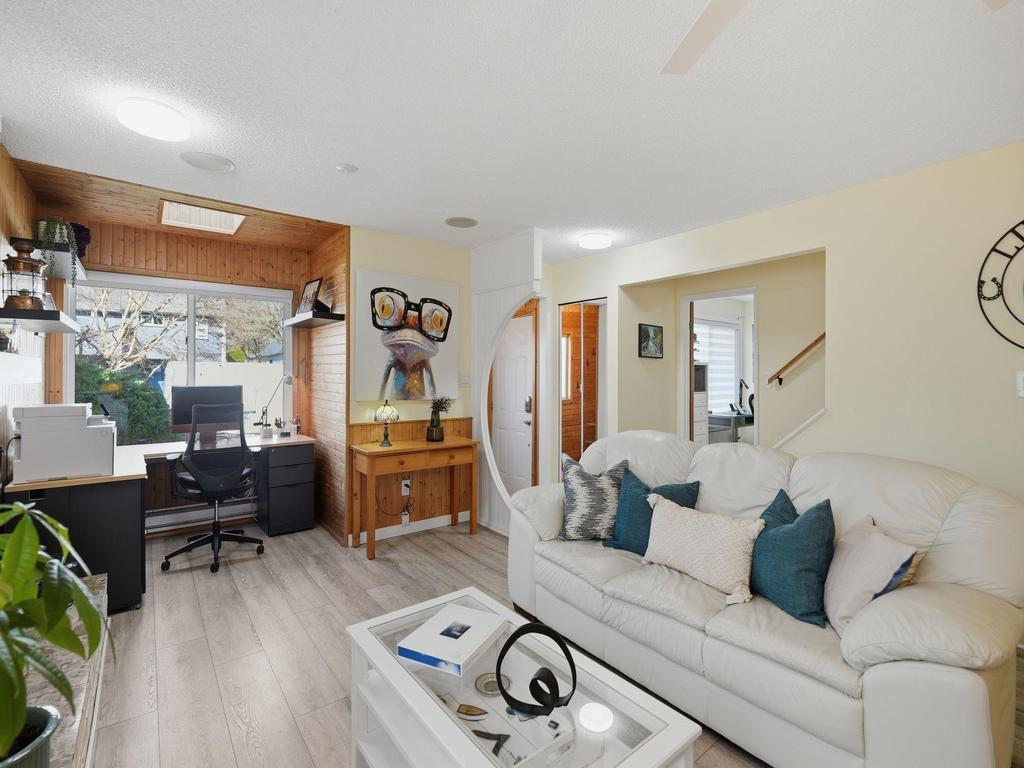 Listing Image for R3098315