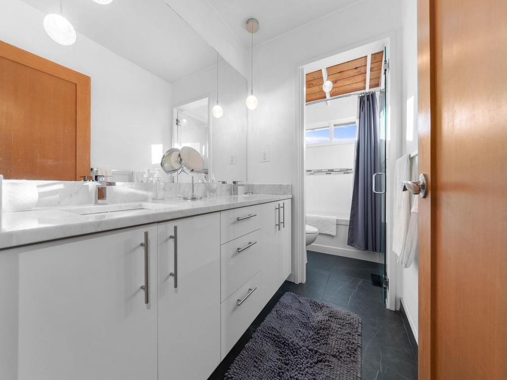 Listing Image for R3098325