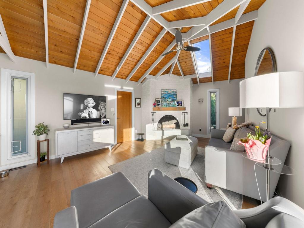 Listing Image for R3098325