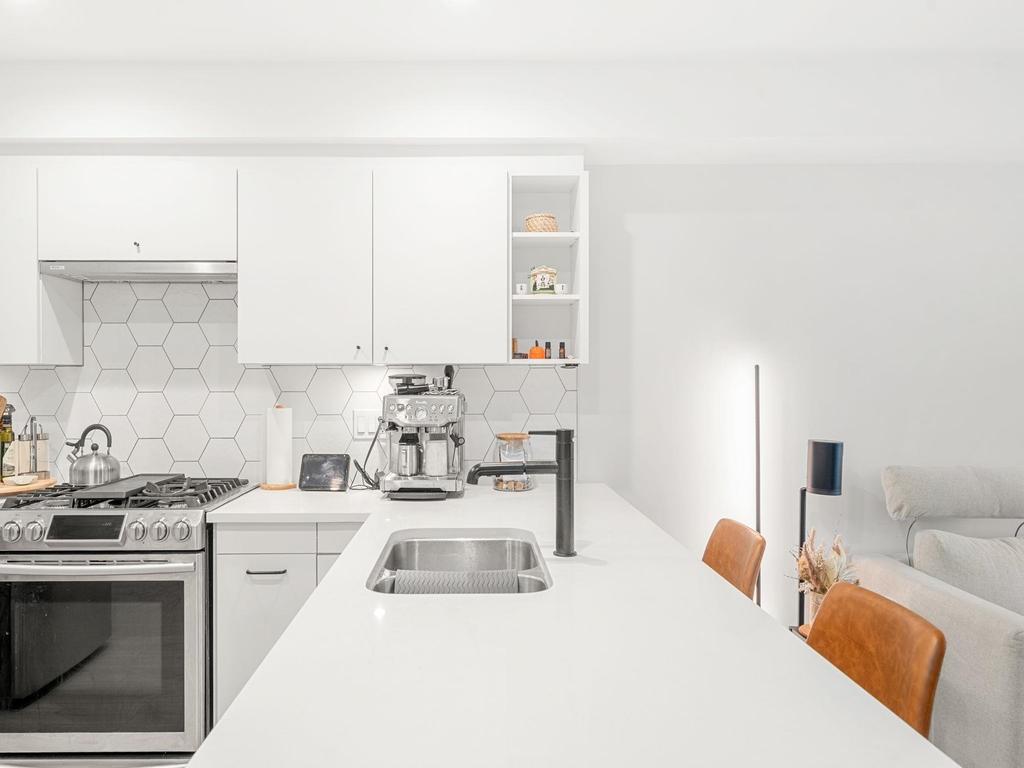 Listing Image for R3098326