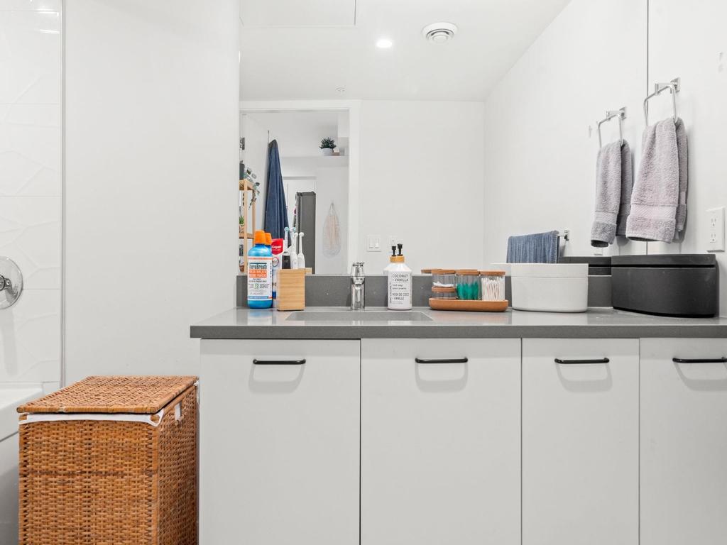 Listing Image for R3098326