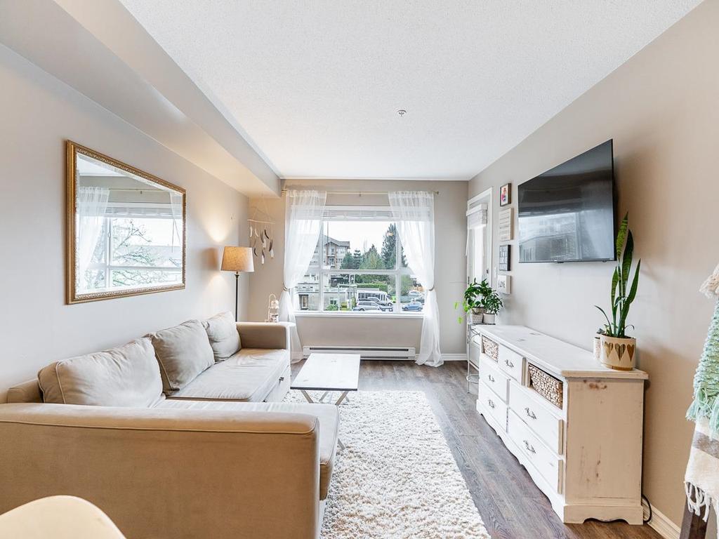 Listing Image for R3098327