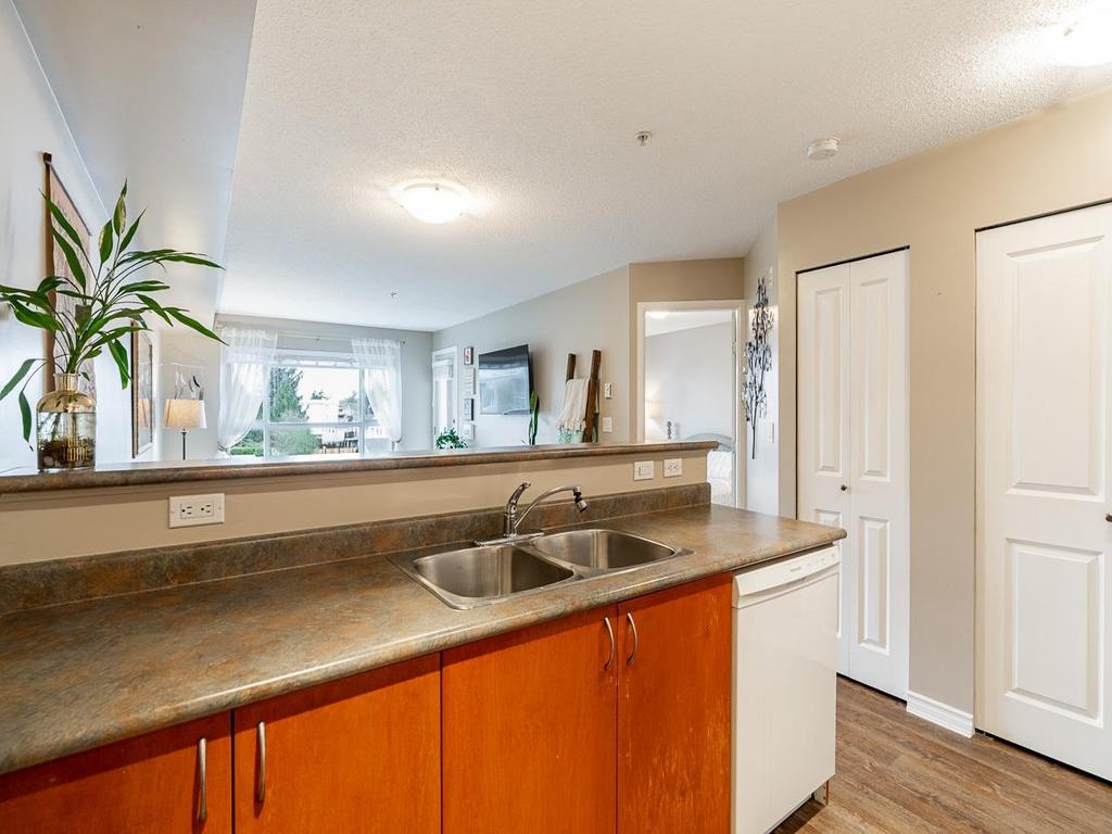 Listing Image for R3098327