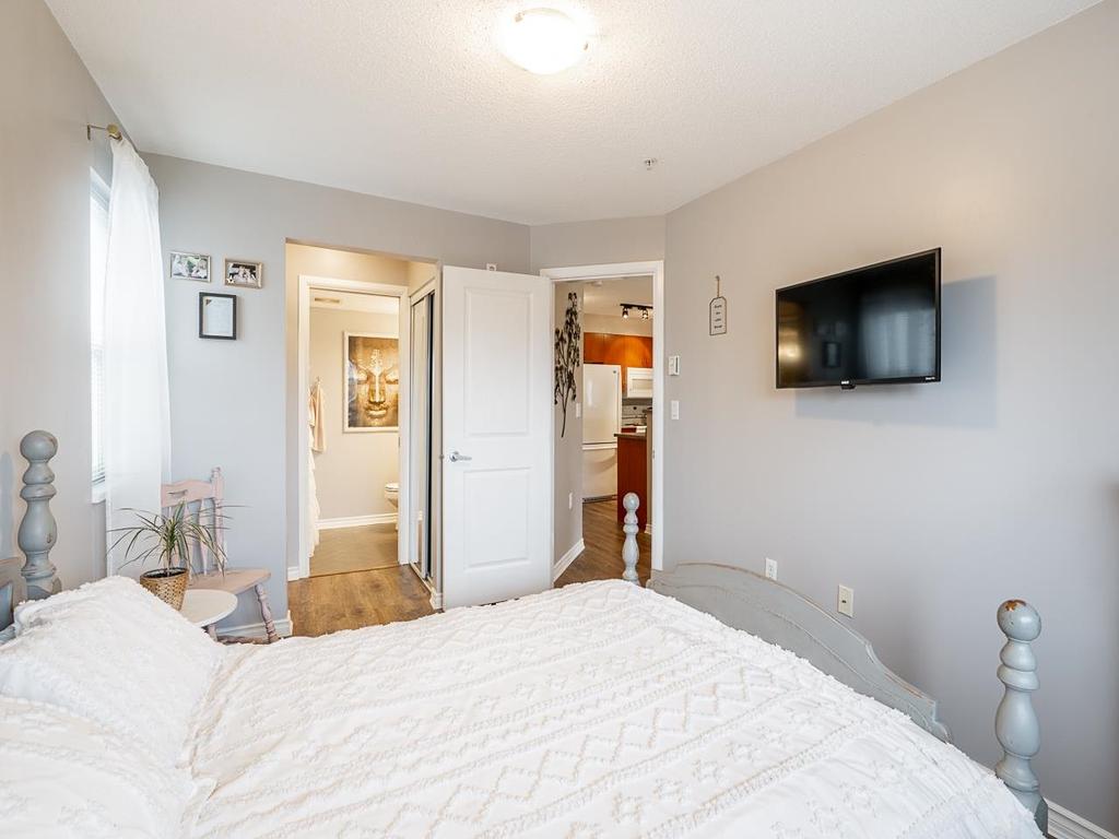 Listing Image for R3098327