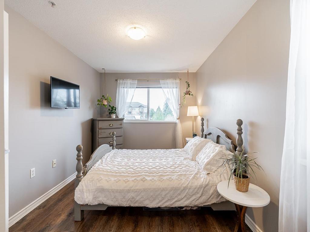 Listing Image for R3098327