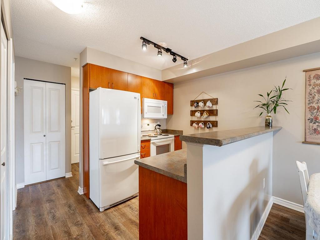 Listing Image for R3098327