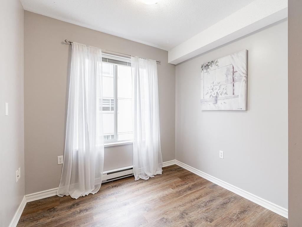 Listing Image for R3098327