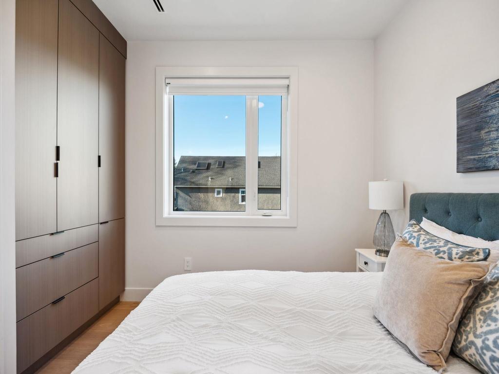 Listing Image for R3098335