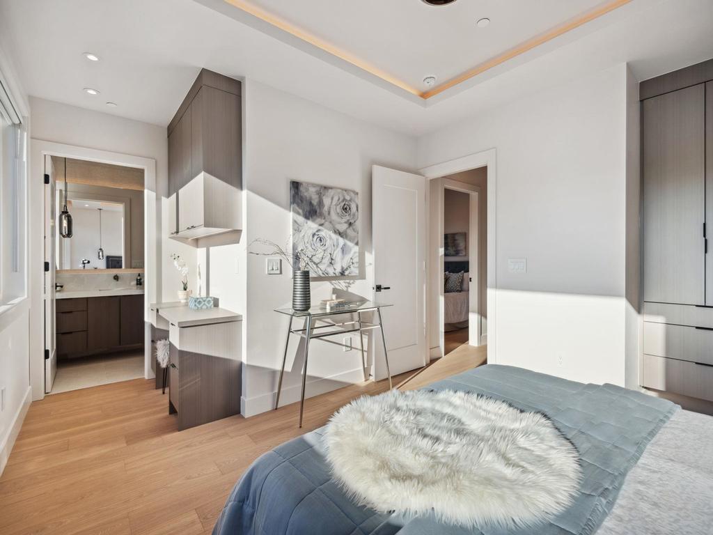 Listing Image for R3098335