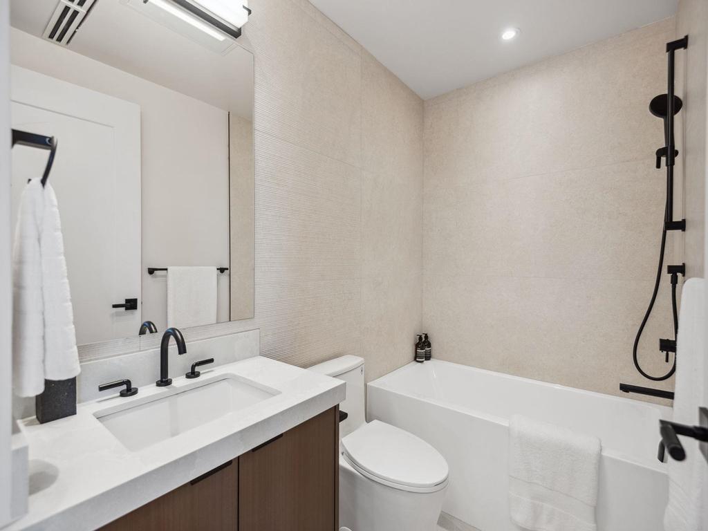 Listing Image for R3098335