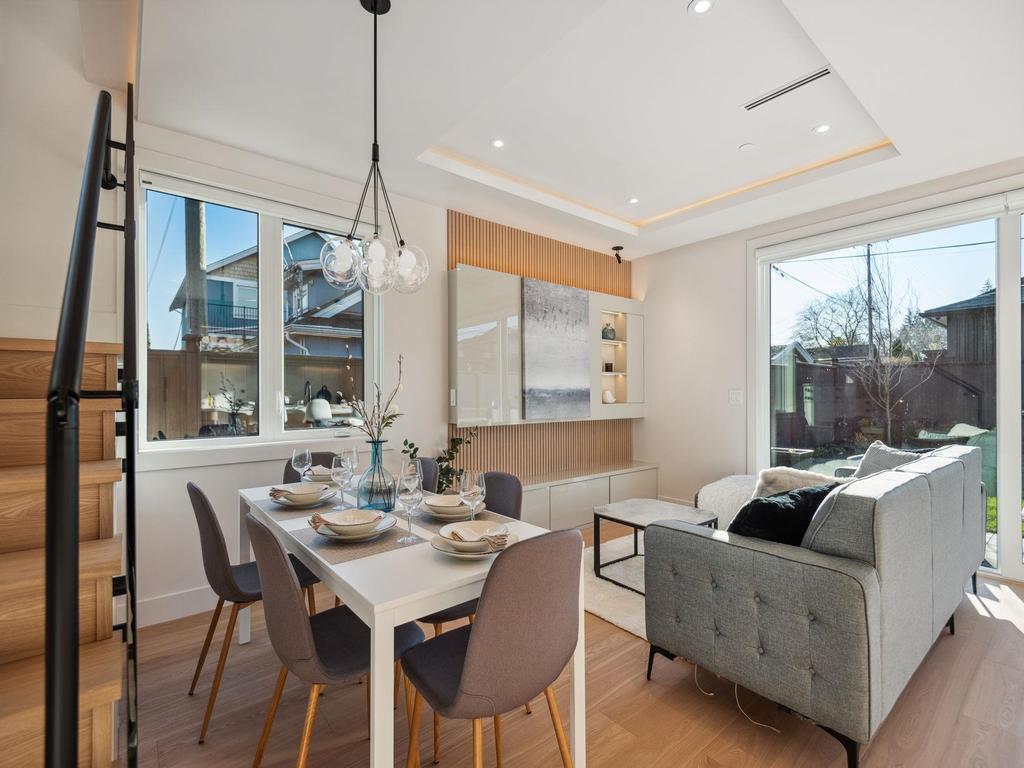 Listing Image for R3098335