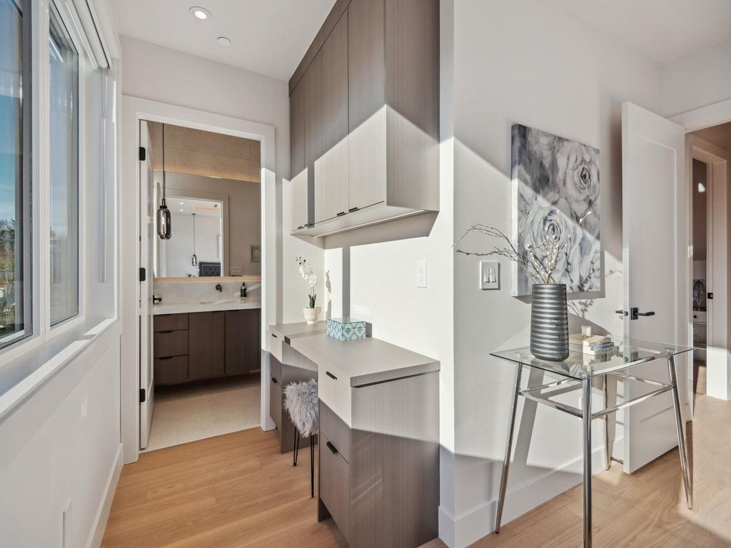 Listing Image for R3098335