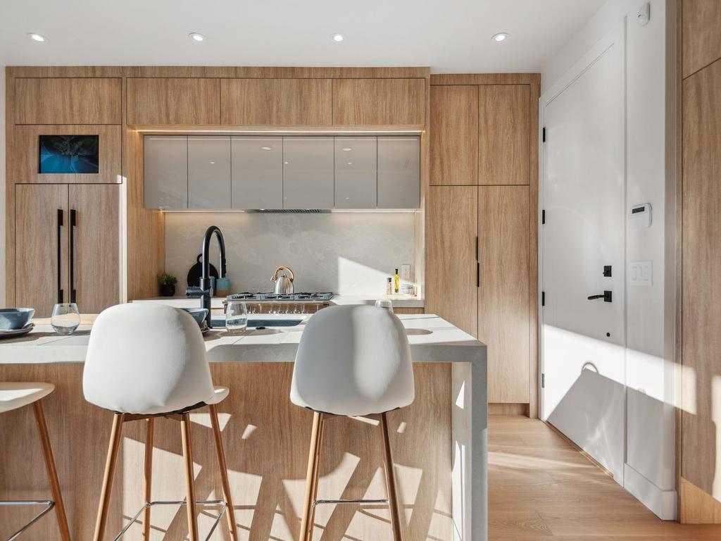 Listing Image for R3098335