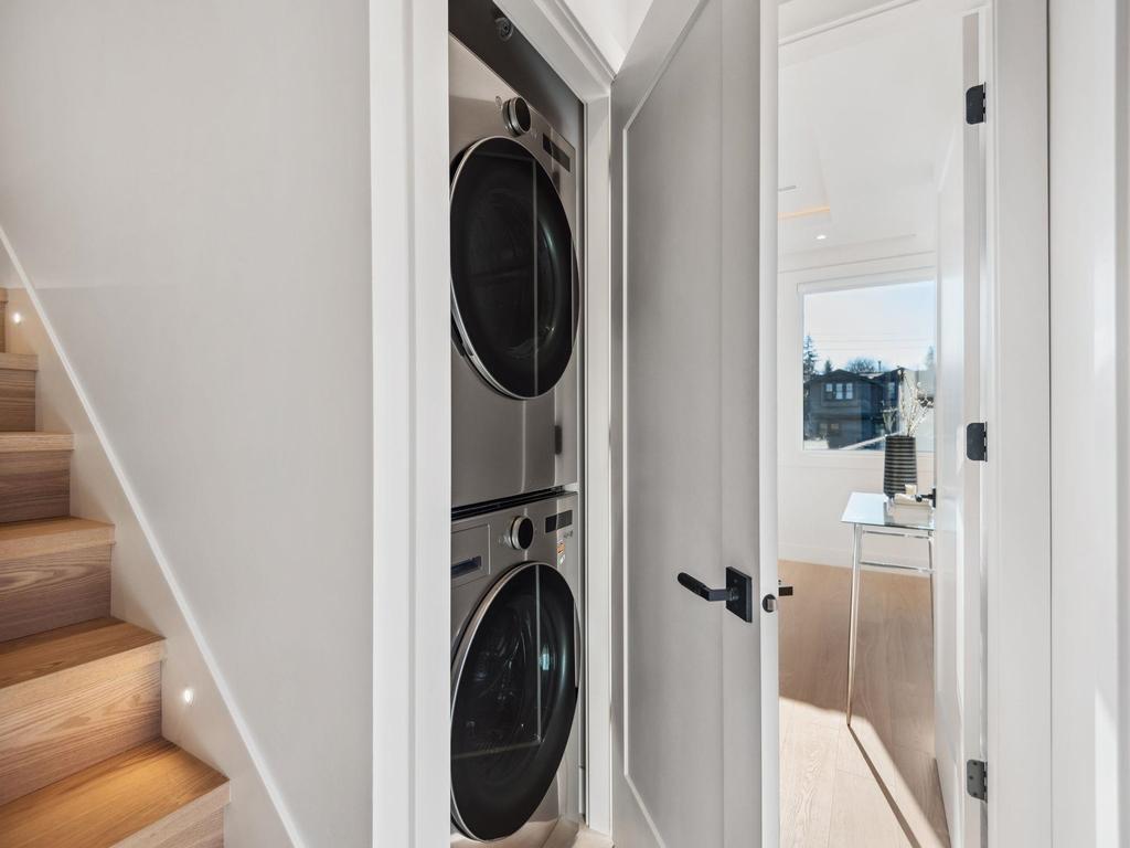 Listing Image for R3098335