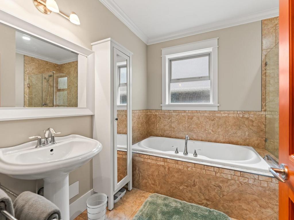 Listing Image for R3098342