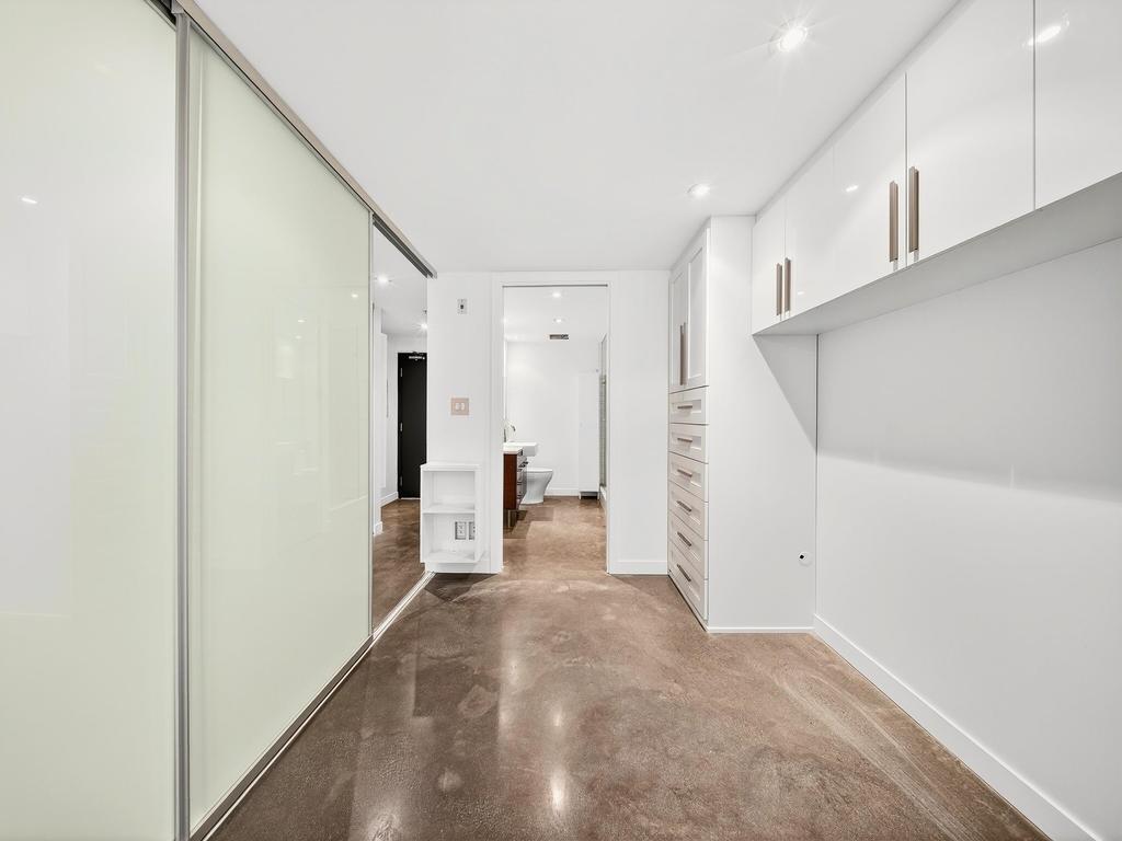 Listing Image for R3098351