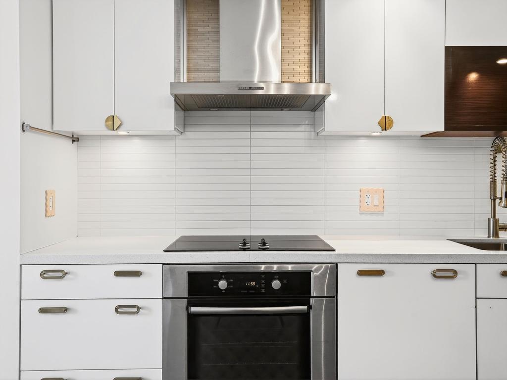 Listing Image for R3098351