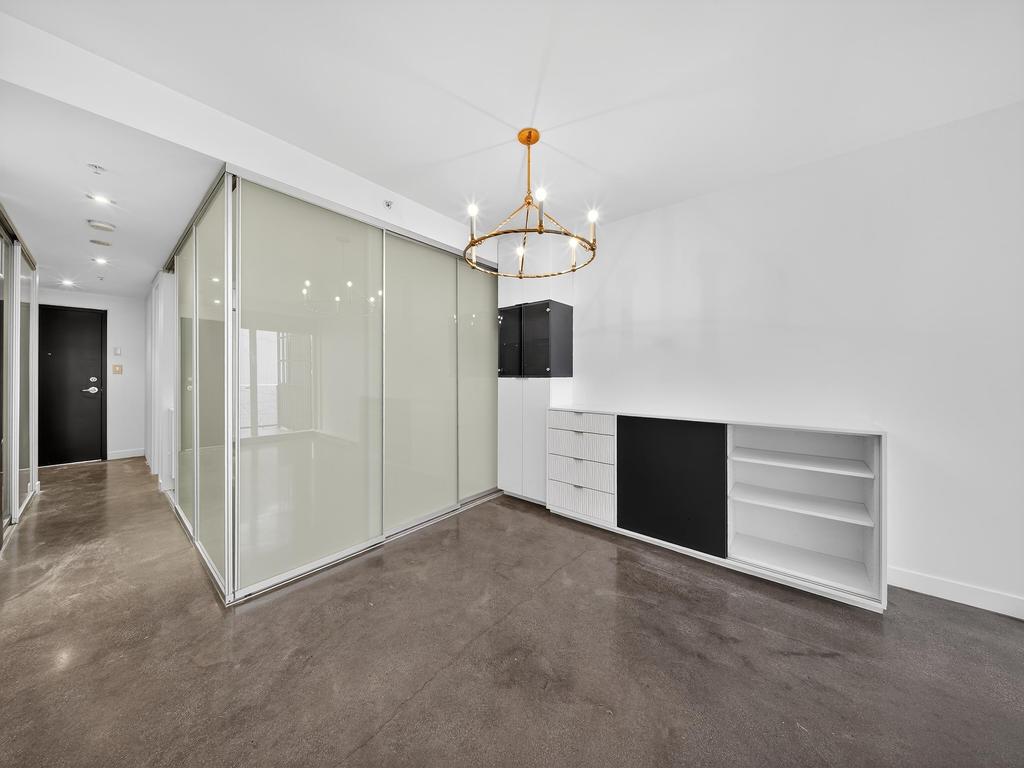 Listing Image for R3098351