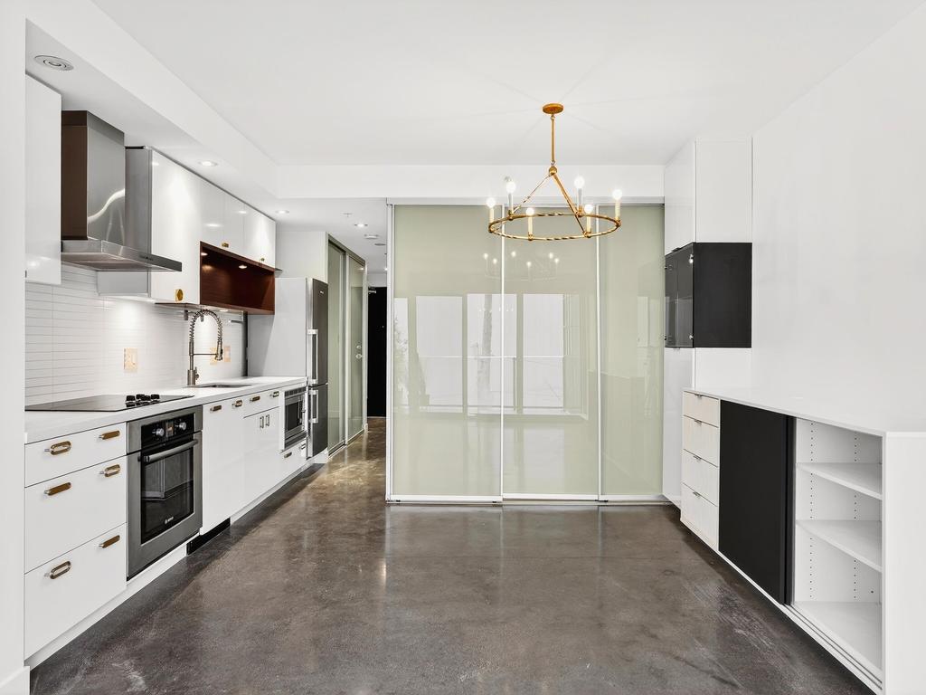 Listing Image for R3098351