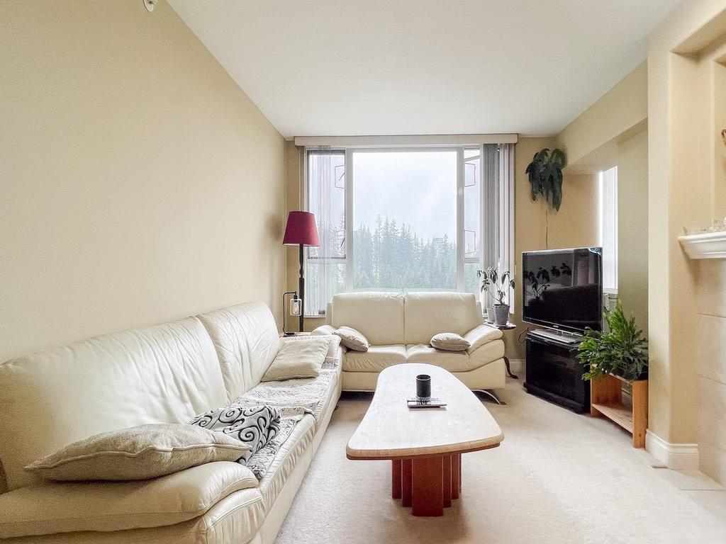 Listing Image for R3098352