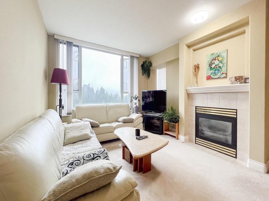 Listing Image for R3098352