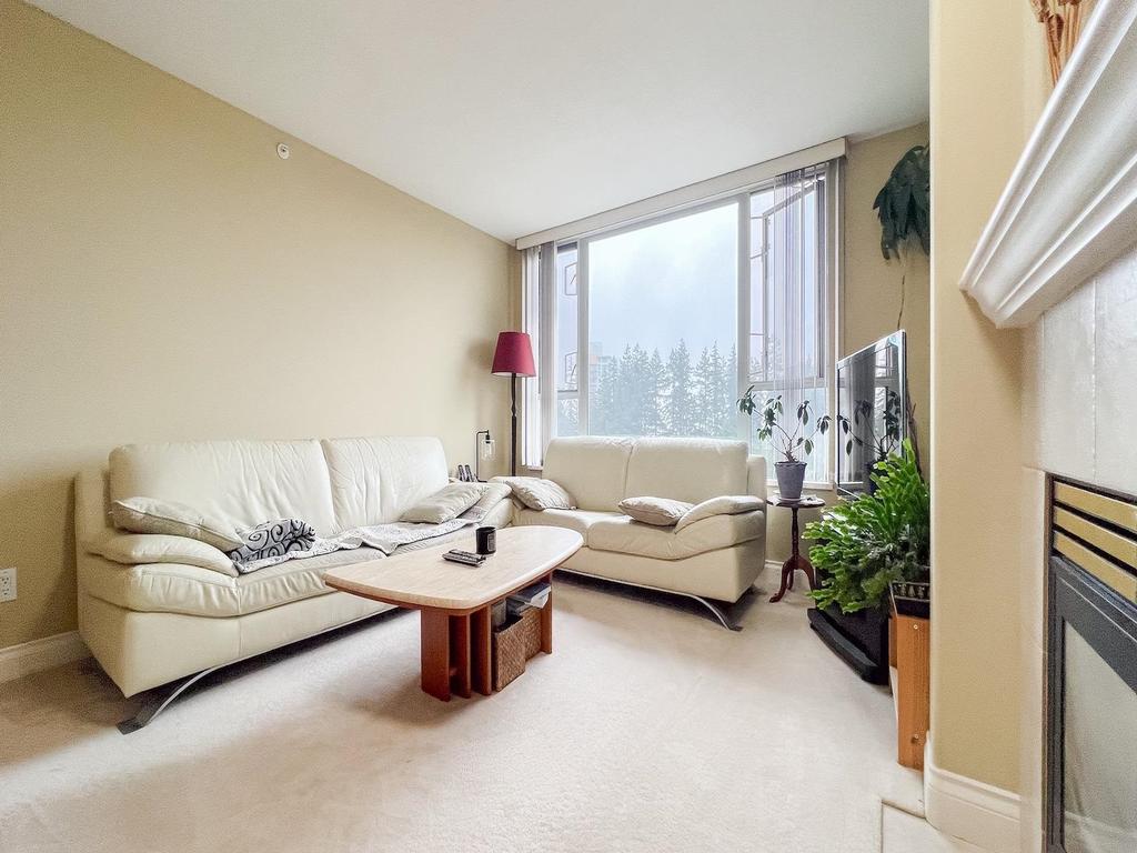 Listing Image for R3098352