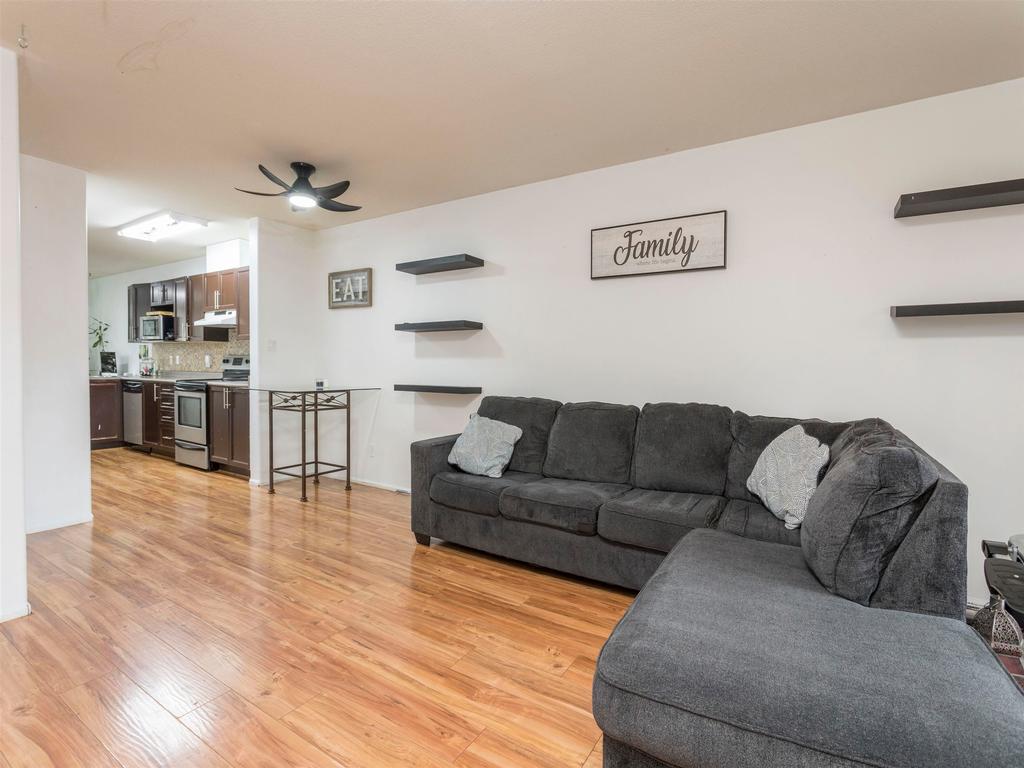 Listing Image for R3098353