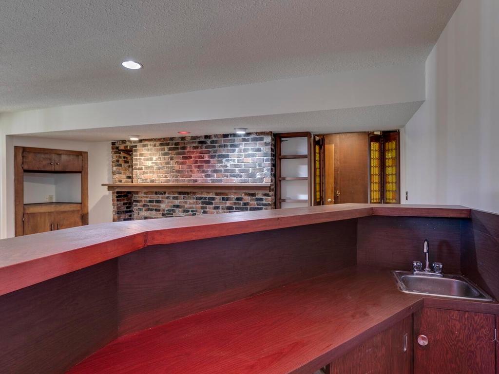 Listing Image for R3098356