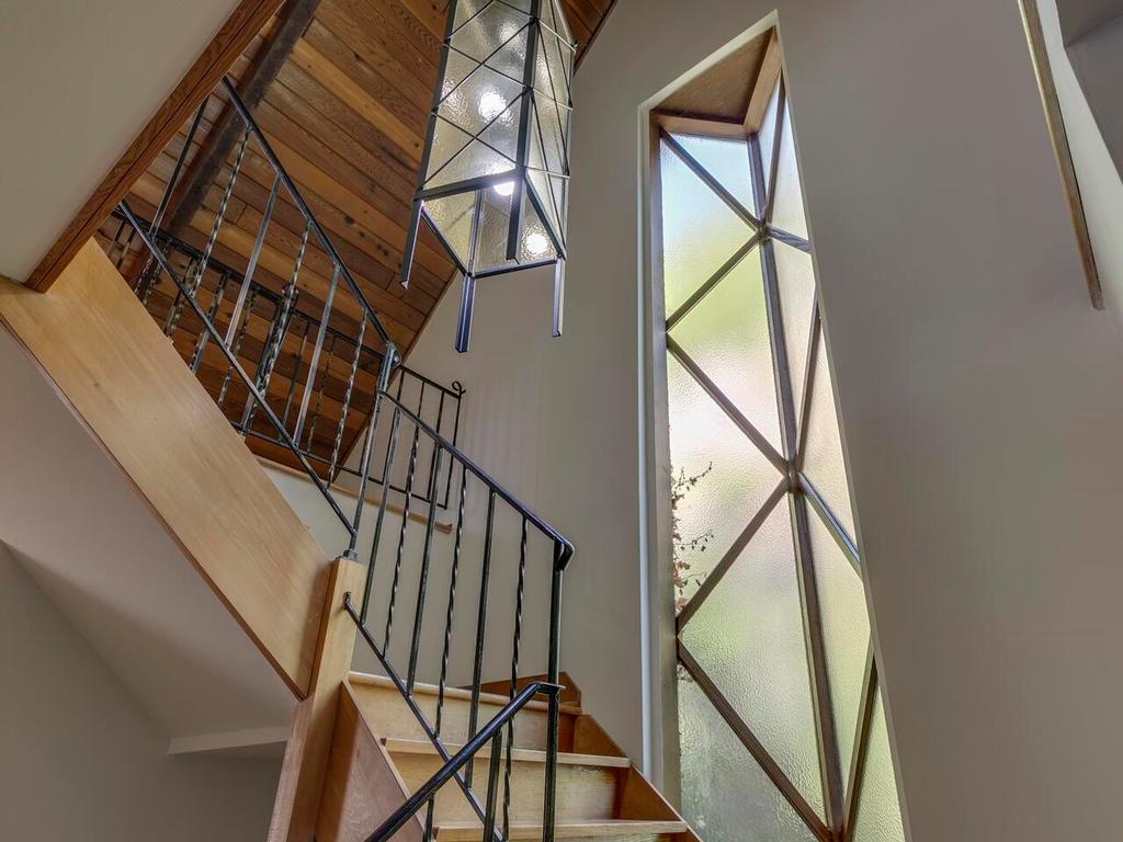 Listing Image for R3098356