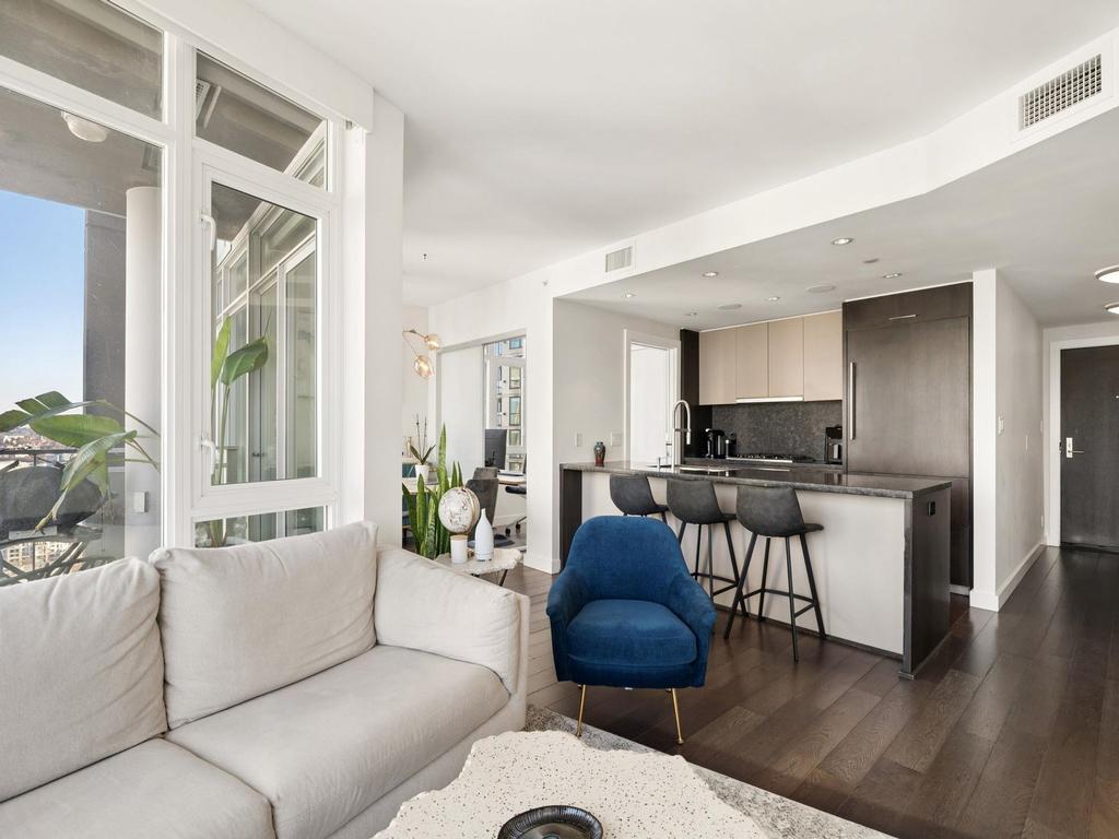 Listing Image for R3098370