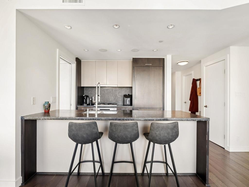 Listing Image for R3098370