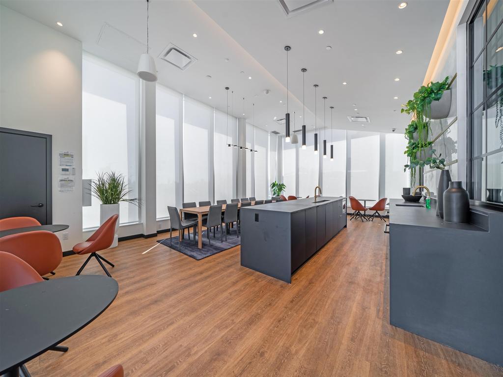 Listing Image for R3098373