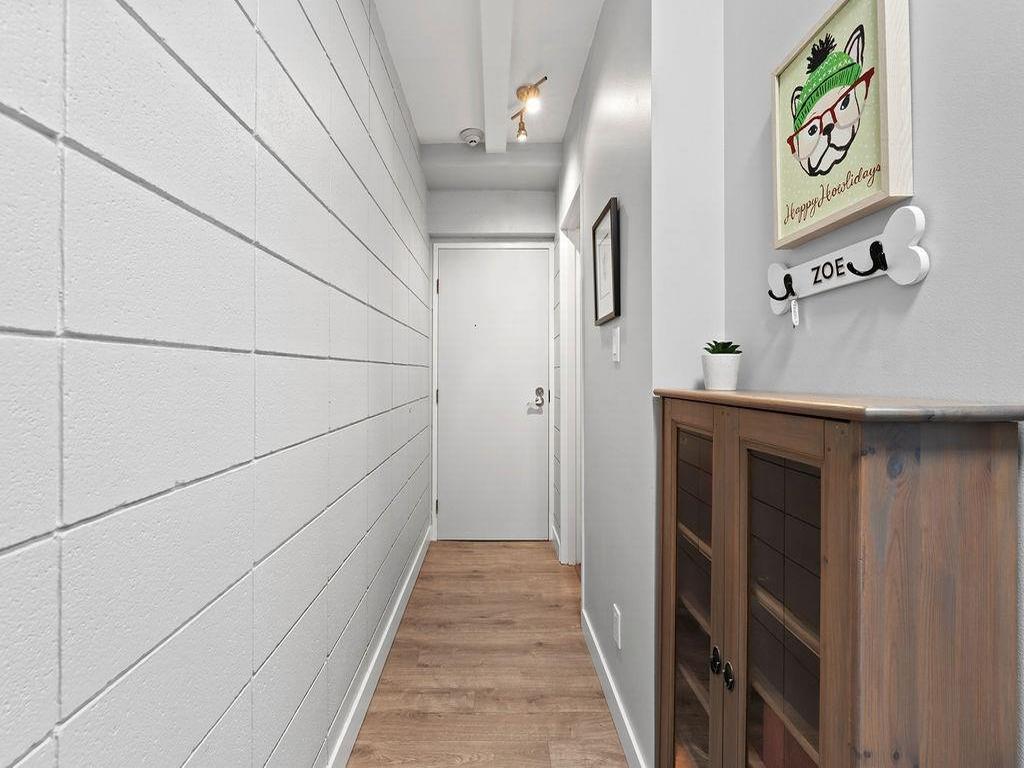 Listing Image for R3098375