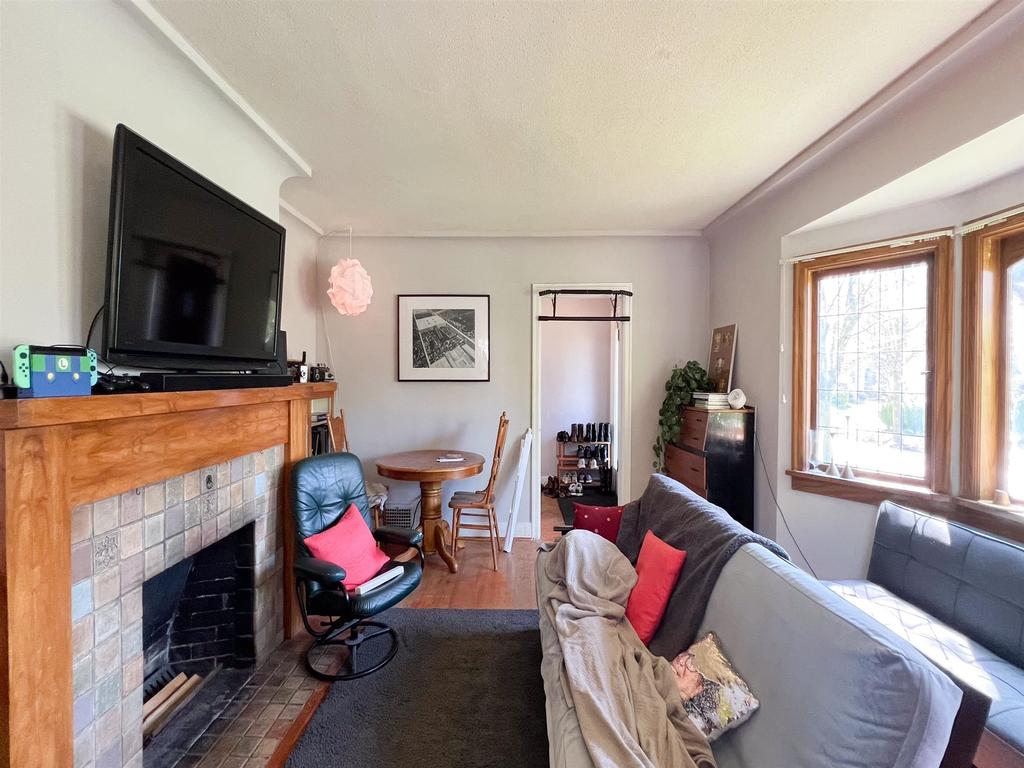 Listing Image for R3098382