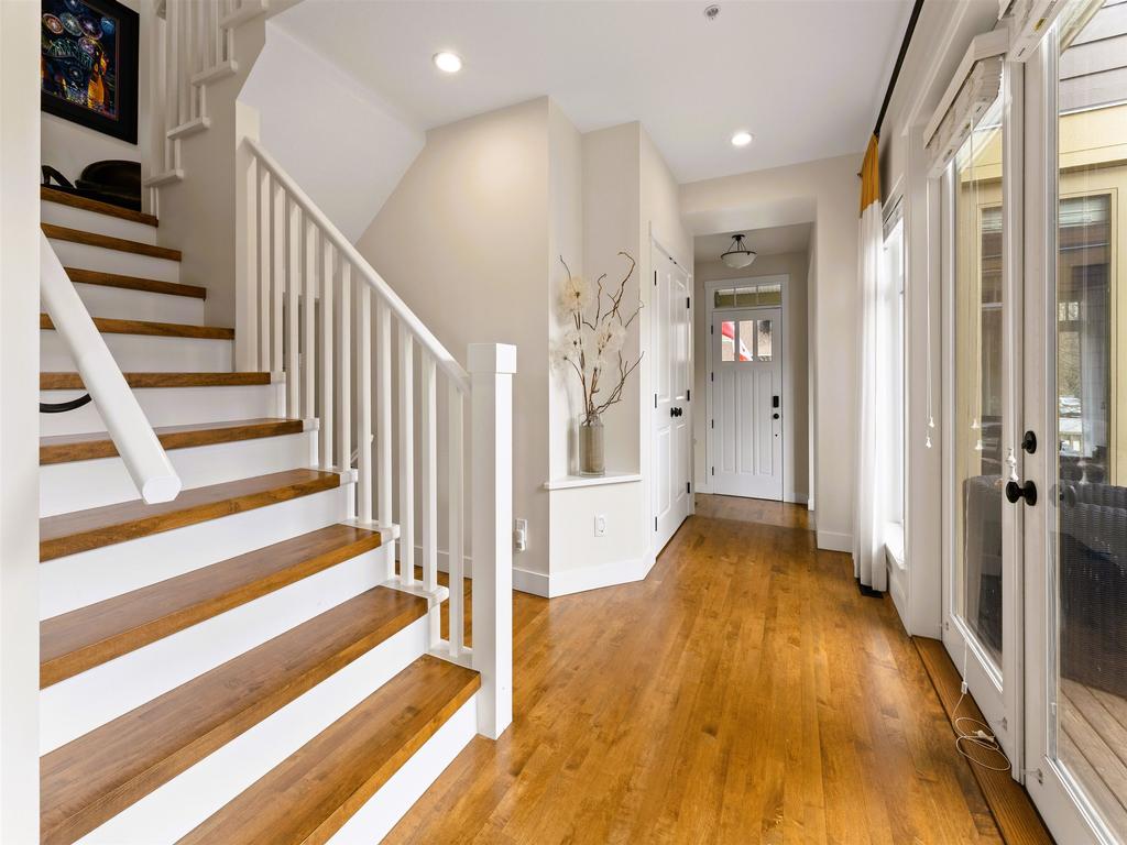 Listing Image for R3098413