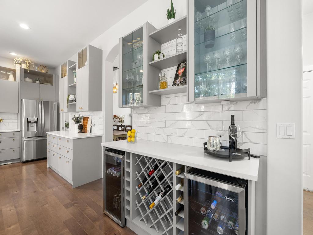 Listing Image for R3098421