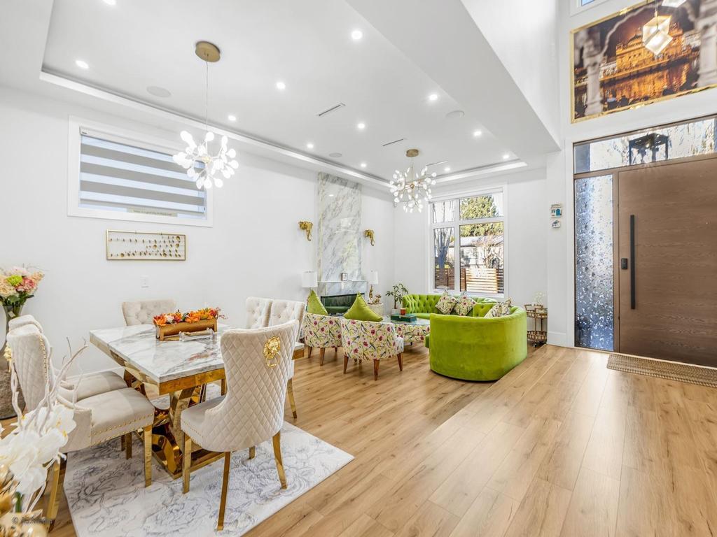 Listing Image for R3098435