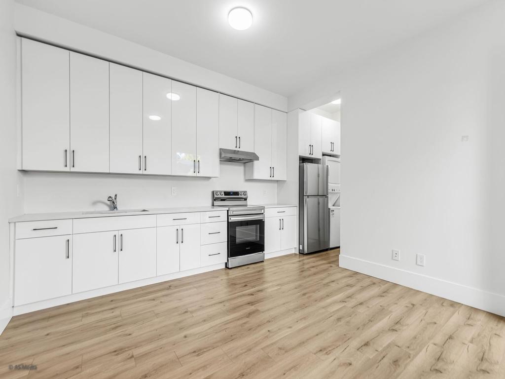 Listing Image for R3098435