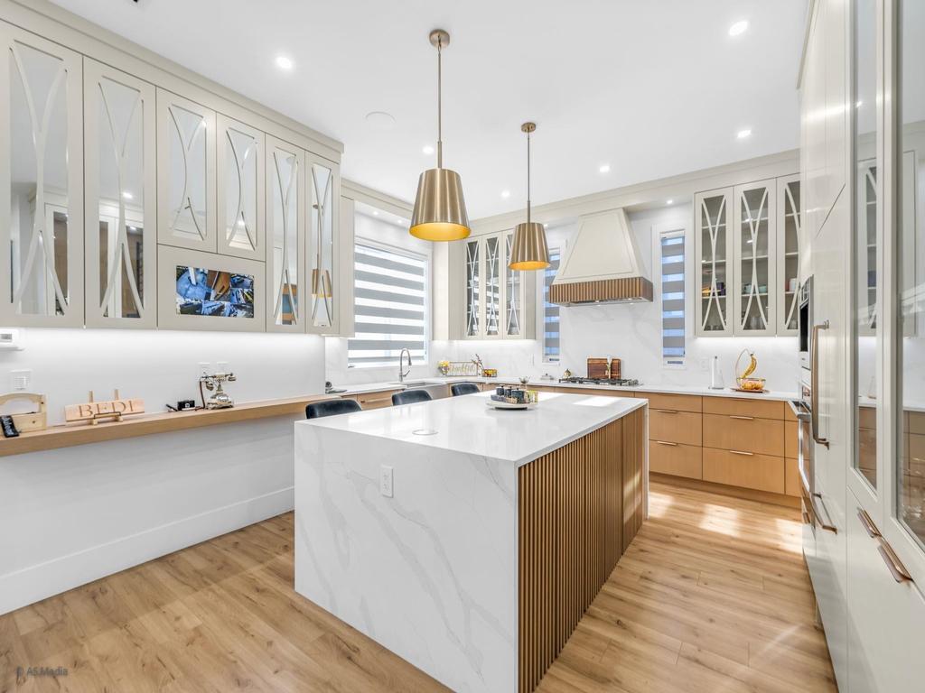 Listing Image for R3098435